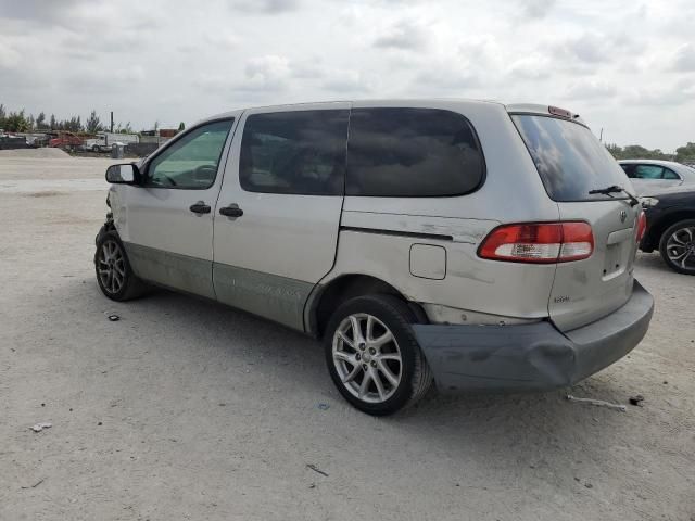 2001 Toyota Sienna CE