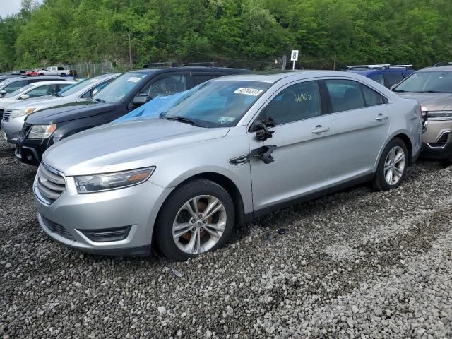 2015 Ford Taurus SEL