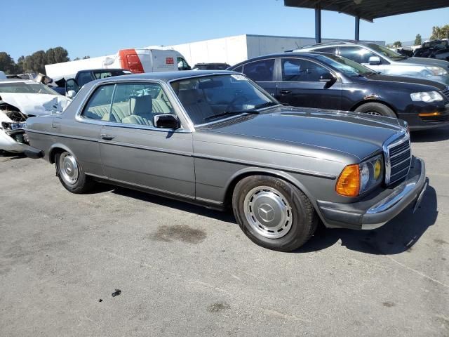 1979 Mercedes-Benz 300-Class