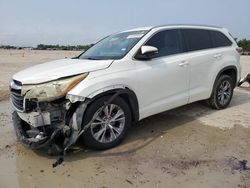 Toyota Highlander Vehiculos salvage en venta: 2015 Toyota Highlander XLE