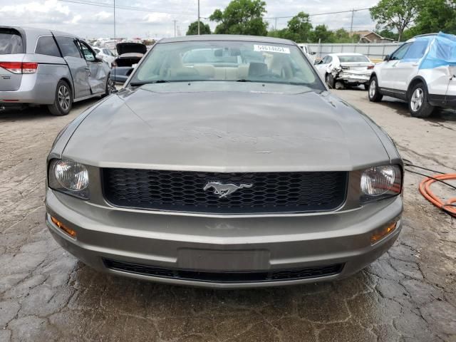 2005 Ford Mustang