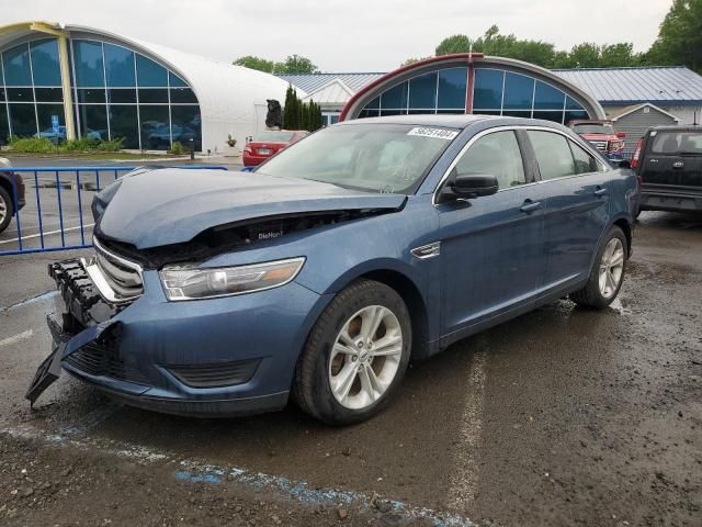 2018 Ford Taurus SE