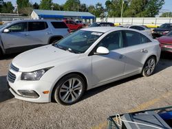 Vehiculos salvage en venta de Copart Wichita, KS: 2016 Chevrolet Cruze Limited LTZ