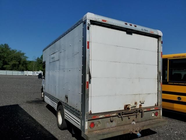 2006 Ford Econoline E450 Super Duty Cutaway Van