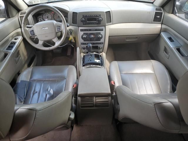 2005 Jeep Grand Cherokee Laredo