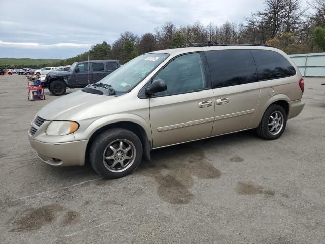 2005 Dodge Grand Caravan SE