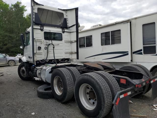 2019 Volvo VNR