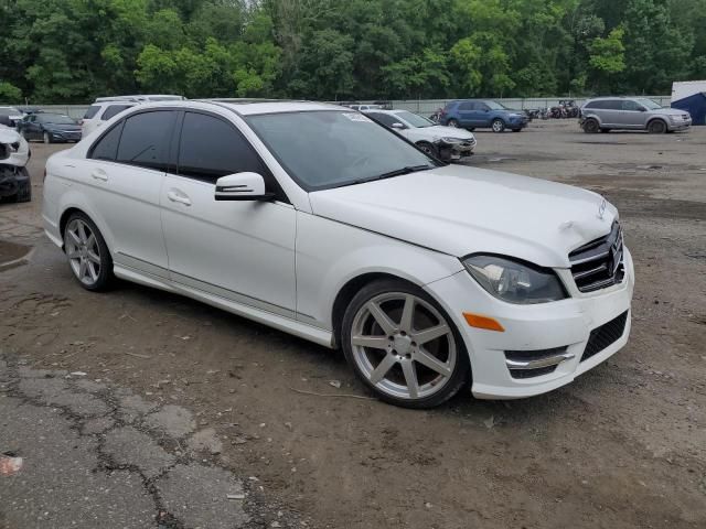 2014 Mercedes-Benz C 250