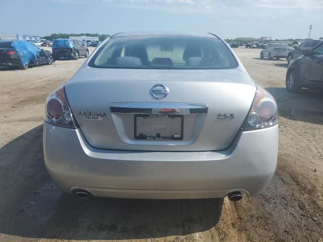 2010 Nissan Altima Base