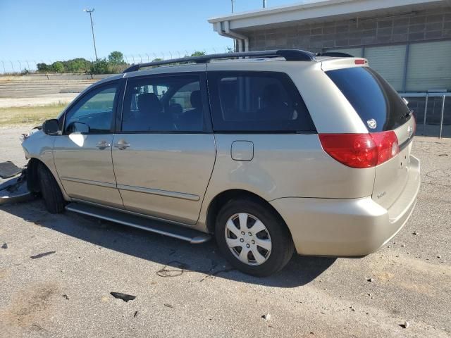 2009 Toyota Sienna CE