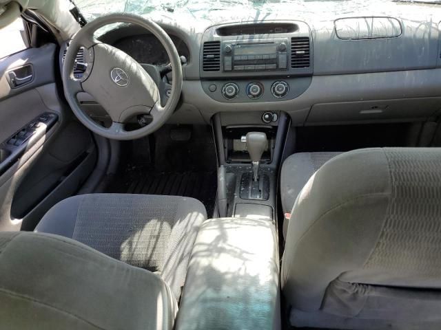 2005 Toyota Camry LE