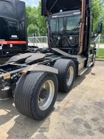 2017 Freightliner Cascadia 125