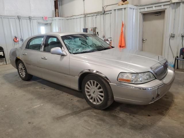 2003 Lincoln Town Car Executive