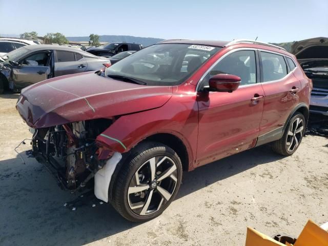 2022 Nissan Rogue Sport SL