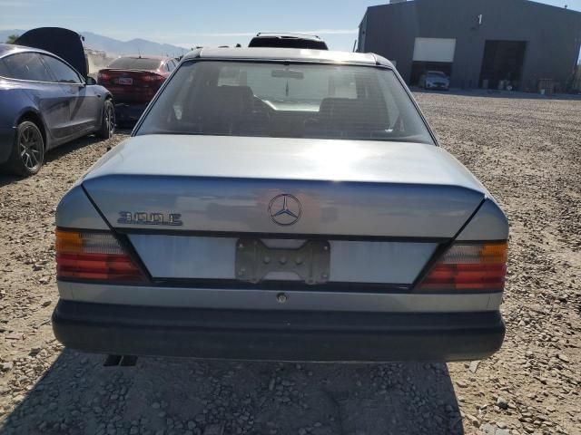 1988 Mercedes-Benz 300 E