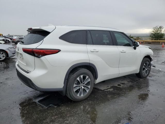 2020 Toyota Highlander XLE