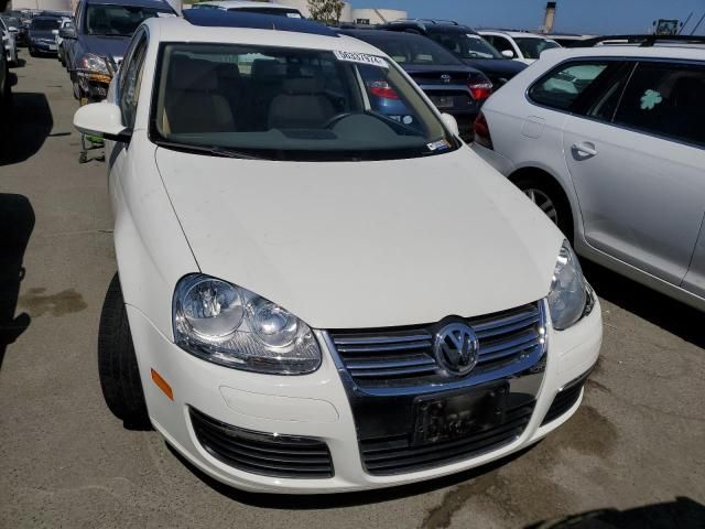 2005 Volkswagen New Jetta 2.5L Option Package 2