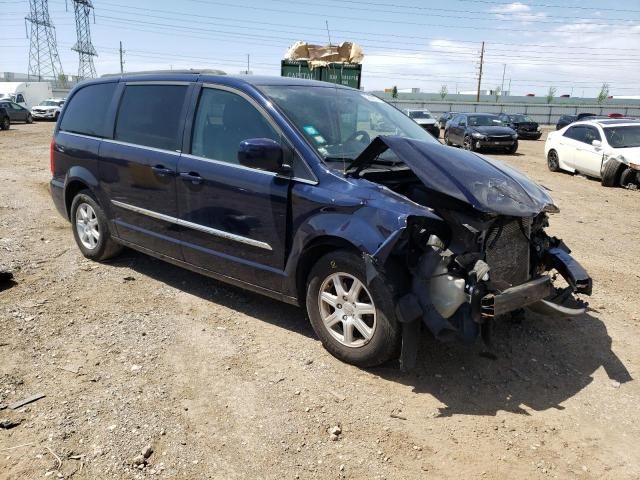 2013 Chrysler Town & Country Touring