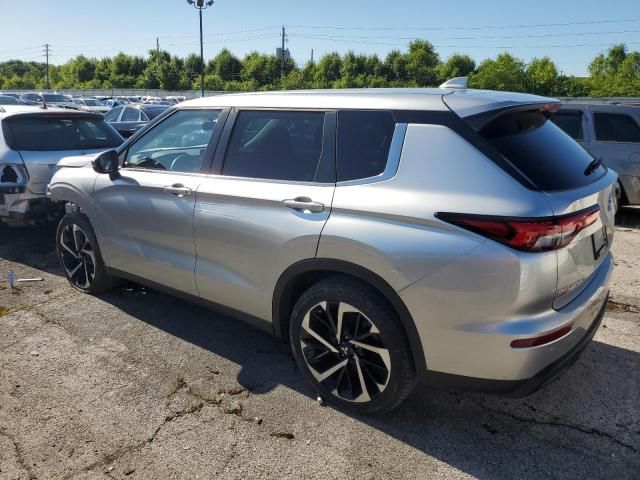 2022 Mitsubishi Outlander ES