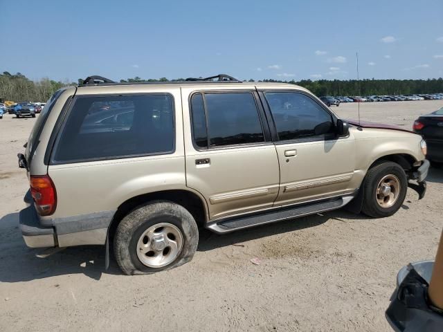 2001 Ford Explorer XLT