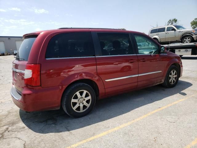 2013 Chrysler Town & Country Touring