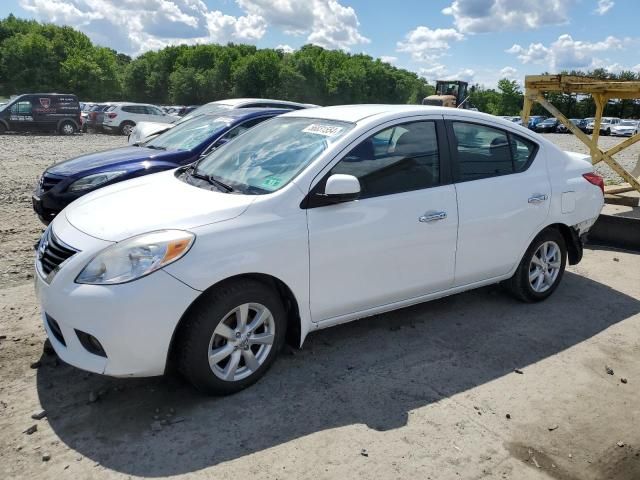 2013 Nissan Versa S