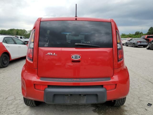 2011 KIA Soul +