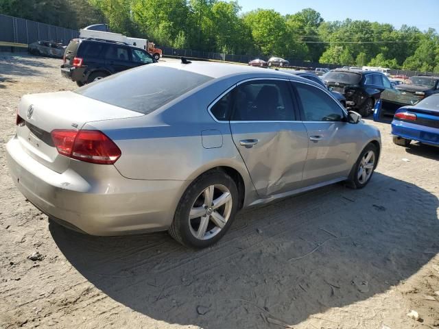 2013 Volkswagen Passat SE