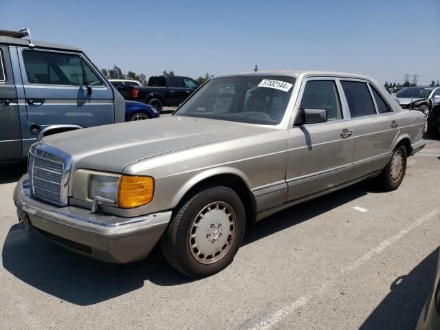 1989 Mercedes-Benz 560 SEL