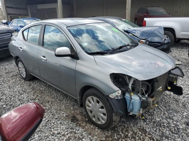 2013 Nissan Versa S