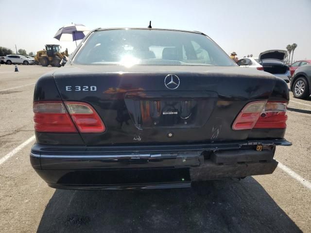 2002 Mercedes-Benz E 320