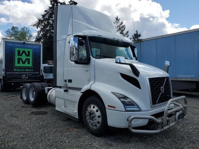 2019 Volvo VNR