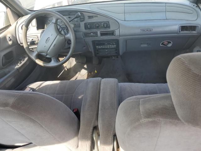 1995 Ford Taurus GL