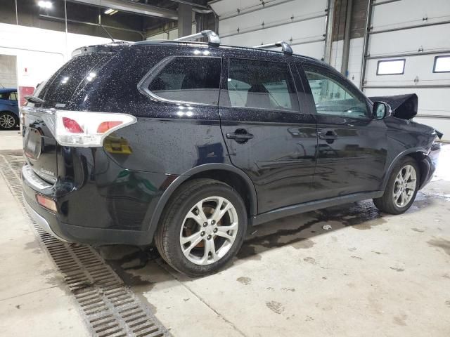 2015 Mitsubishi Outlander SE