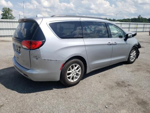 2020 Chrysler Voyager LXI