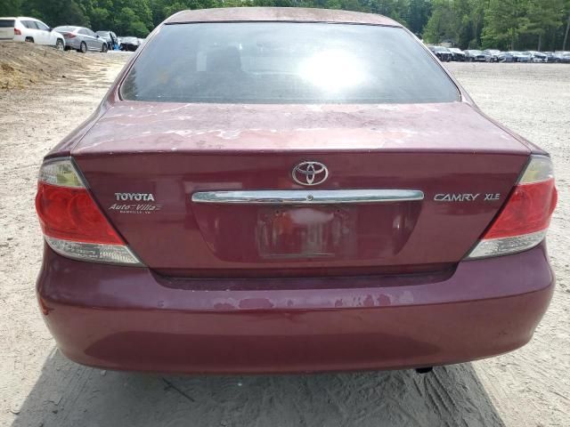 2005 Toyota Camry LE