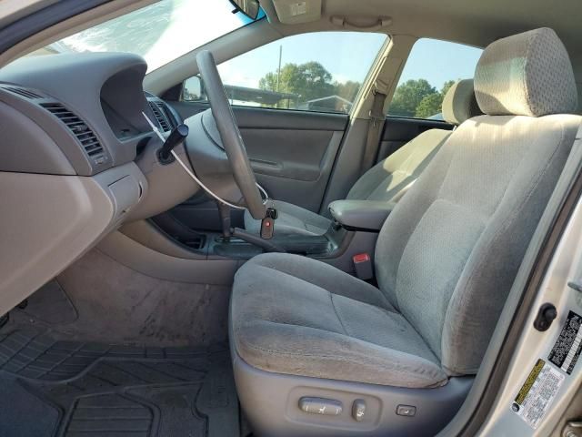 2004 Toyota Camry LE