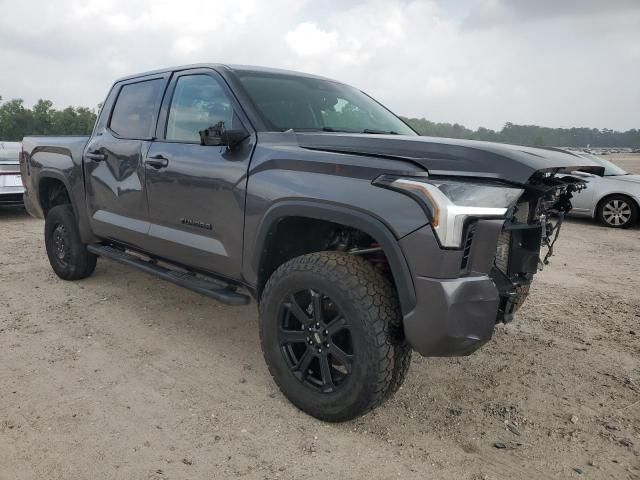 2022 Toyota Tundra Crewmax SR