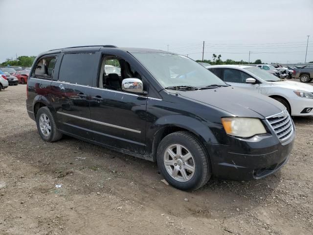 2010 Chrysler Town & Country Touring Plus