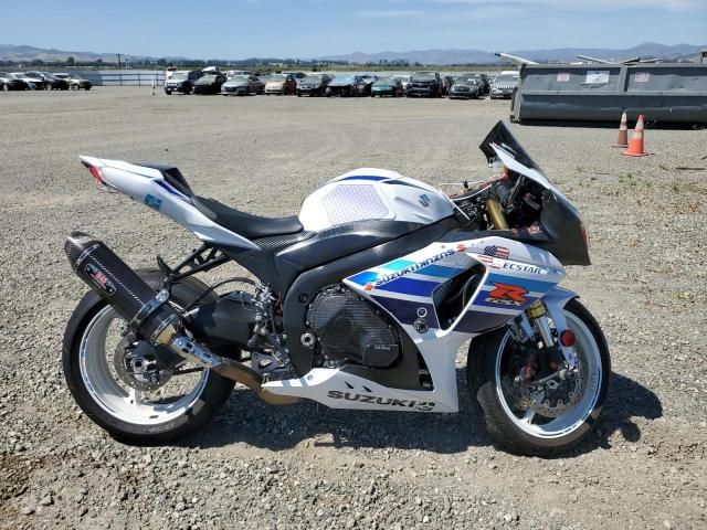 2013 Suzuki GSX-R1000