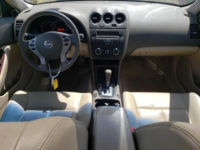 2010 Nissan Altima Base