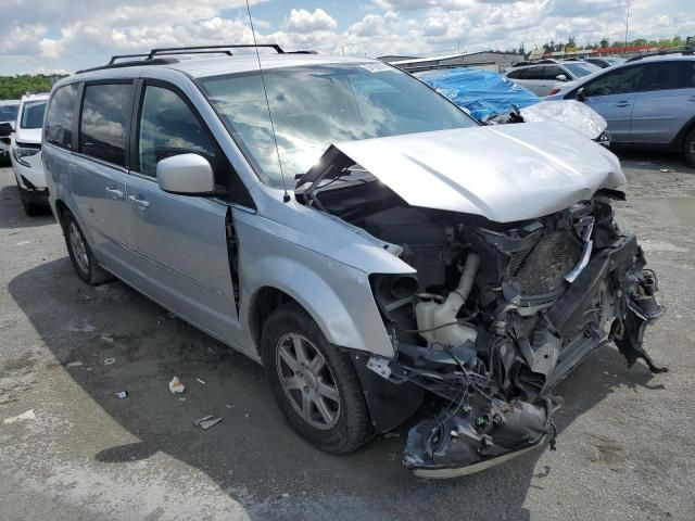 2011 Chrysler Town & Country Touring