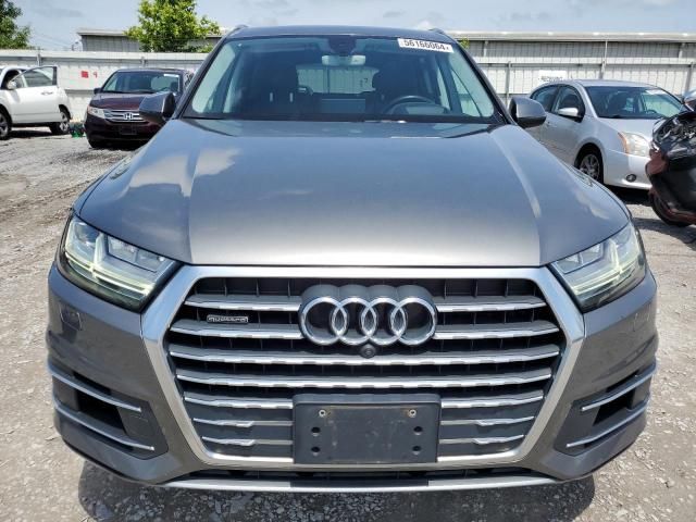 2017 Audi Q7 Prestige