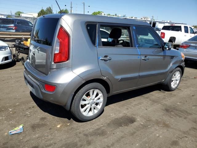 2013 KIA Soul +