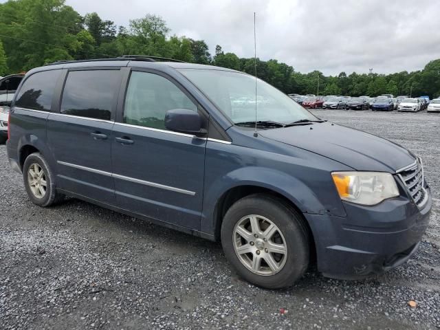 2009 Chrysler Town & Country Touring