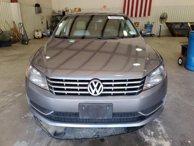 2013 Volkswagen Passat SE