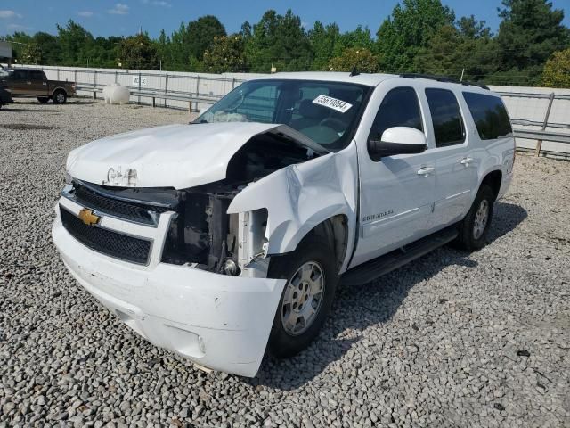 2014 Chevrolet Suburban C1500 LT