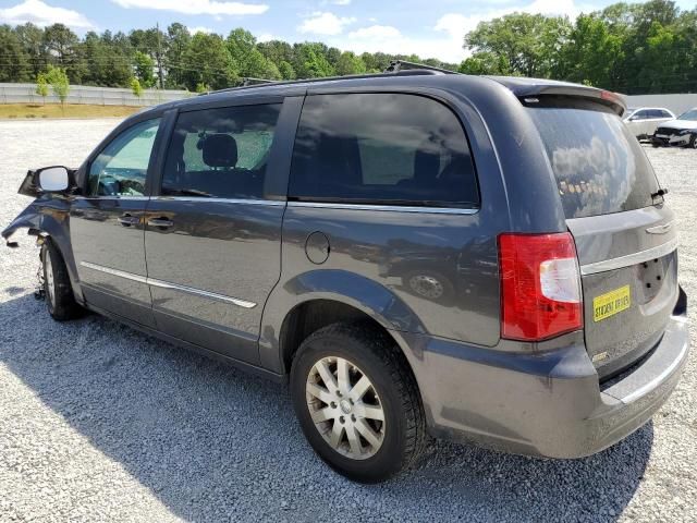 2016 Chrysler Town & Country Touring