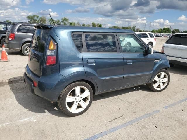 2010 KIA Soul +