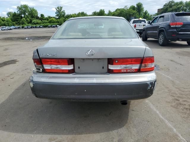 2000 Lexus ES 300